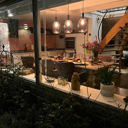 "Zonnekind" Atmospheric Holiday Home In Noordwijkerhout Near The Beach 외부 사진
